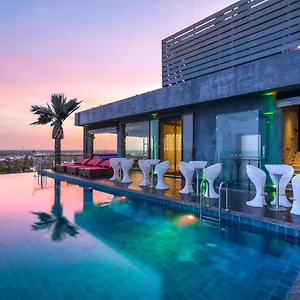 Regal Reseau & Hotel Negombo