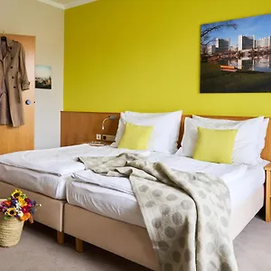 4* Отель Henriette Stadthotel