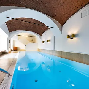Parkhotel - Traditional Luxury Hotel Graz
