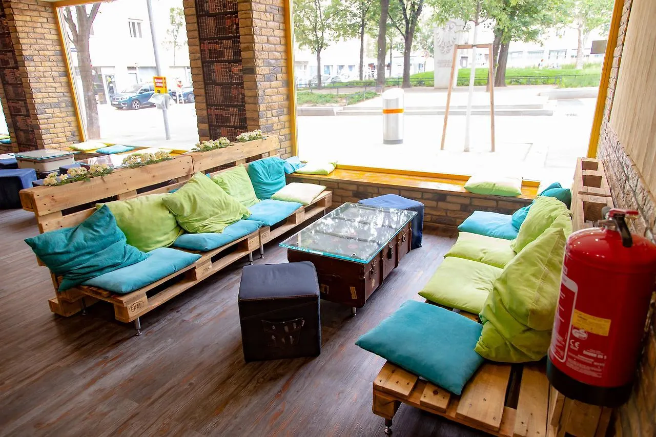 Do Step Inn Central - Self-Service-Hostel فيينا النمسا
